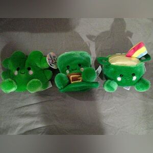 3 St. Patrick’s Day themed Palm Pets